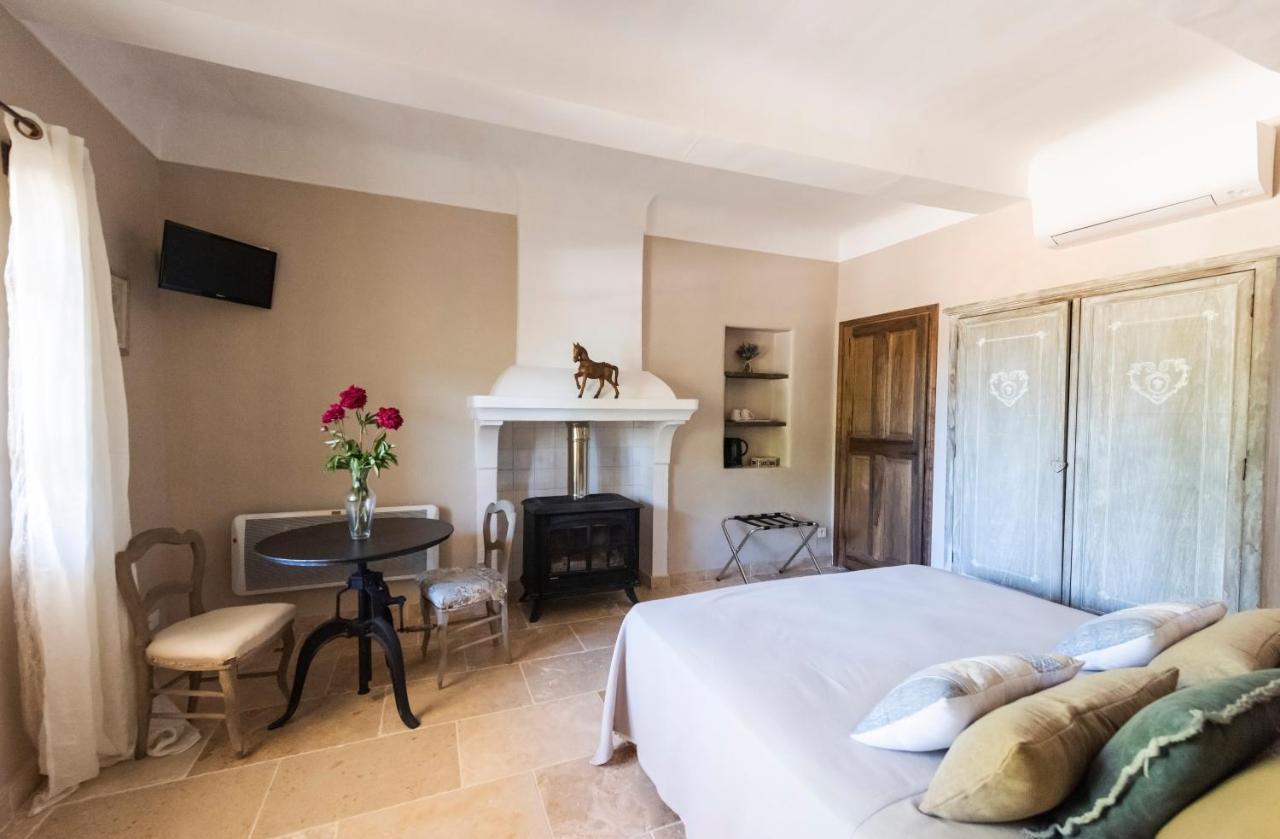 Le Mas Silvestre Saint-Saturnin-d'Apt Exterior foto